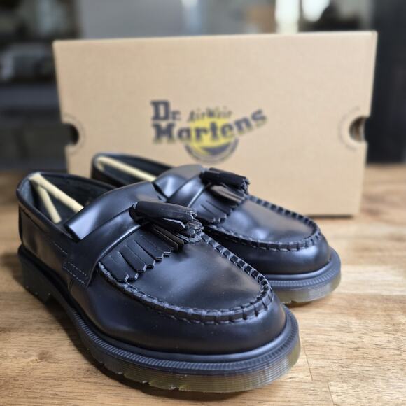 Dr. Martens Adrian Tassel Loafers Women’s US 6 Black Polished Leather NWT - Picture 5 of 11